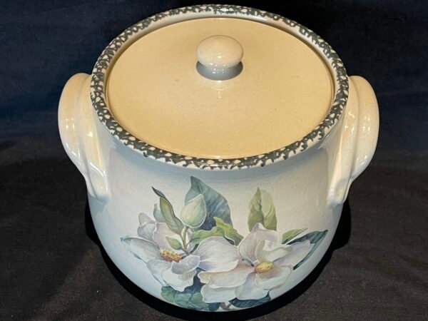 Home And Garden Party Magnolia Bean Pot W/ Lid 1999 - Image 6