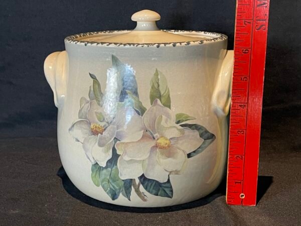 Home And Garden Party Magnolia Bean Pot W/ Lid 1999 - Image 5