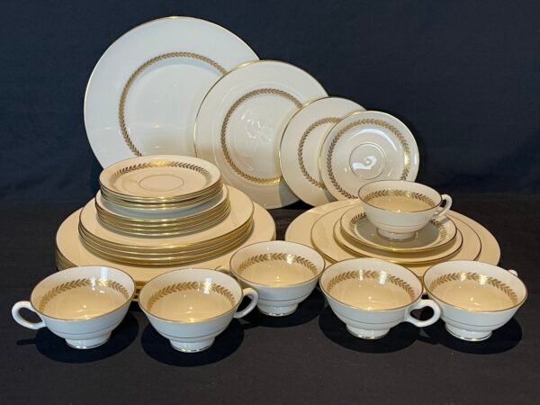 Lenox IMPERIAL 30pc Dinnerware Set(s) For 6 Plates Cups