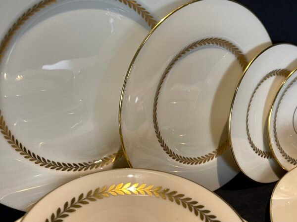 Lenox IMPERIAL 30pc Dinnerware Set(s) For 6 Plates Cups - Image 2