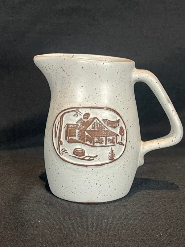 VINTAGE ONION RIVER POTTERY CREAMER 4.25” SYRUP PITCHER SPECKLED MARKED